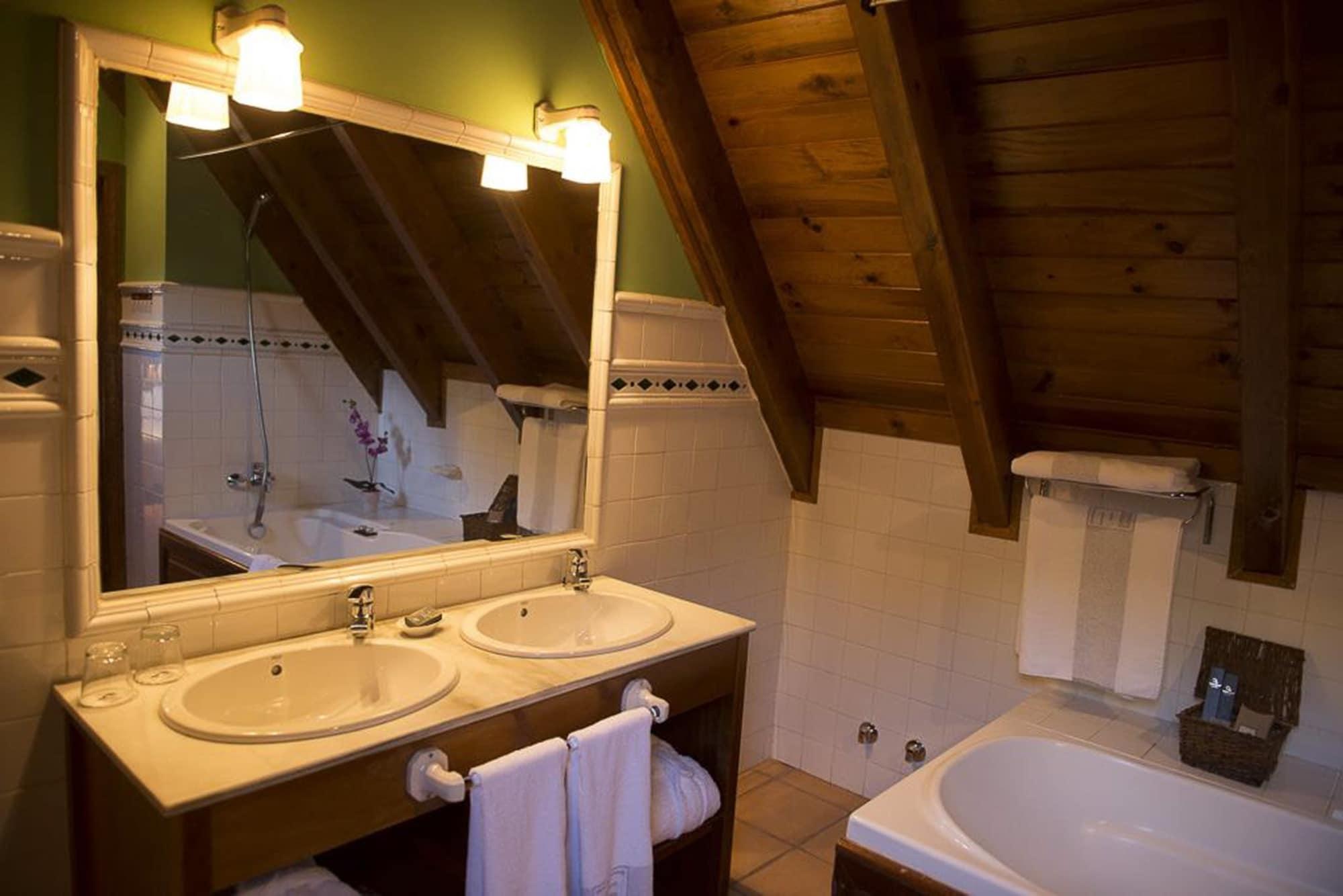 Hotel Chalet Bassibe Бакейра-Берет Экстерьер фото