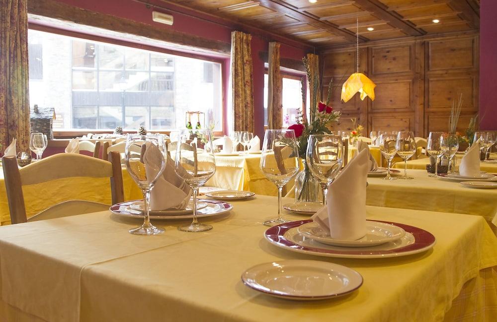 Hotel Chalet Bassibe Бакейра-Берет Экстерьер фото