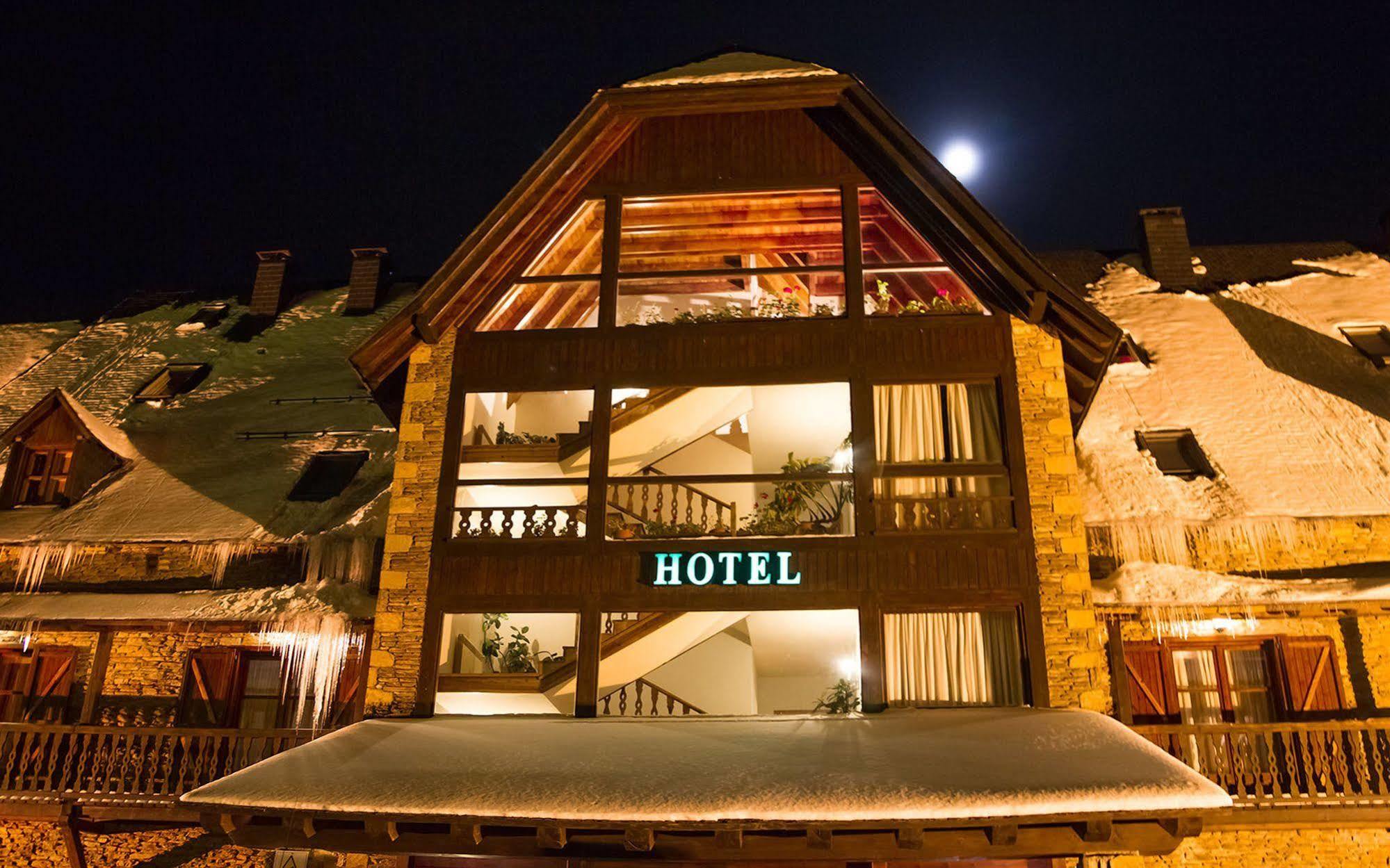 Hotel Chalet Bassibe Бакейра-Берет Экстерьер фото
